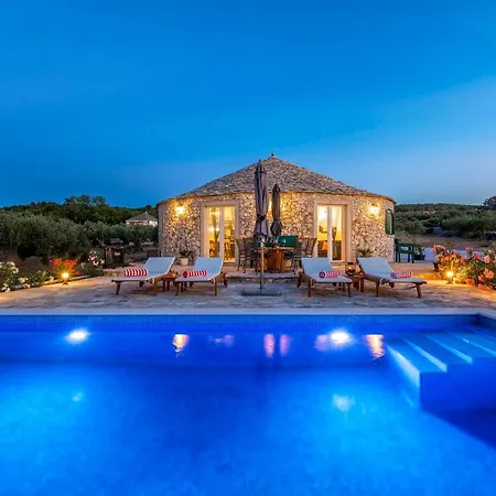 Heritage Holiday home Mirca (Brac)